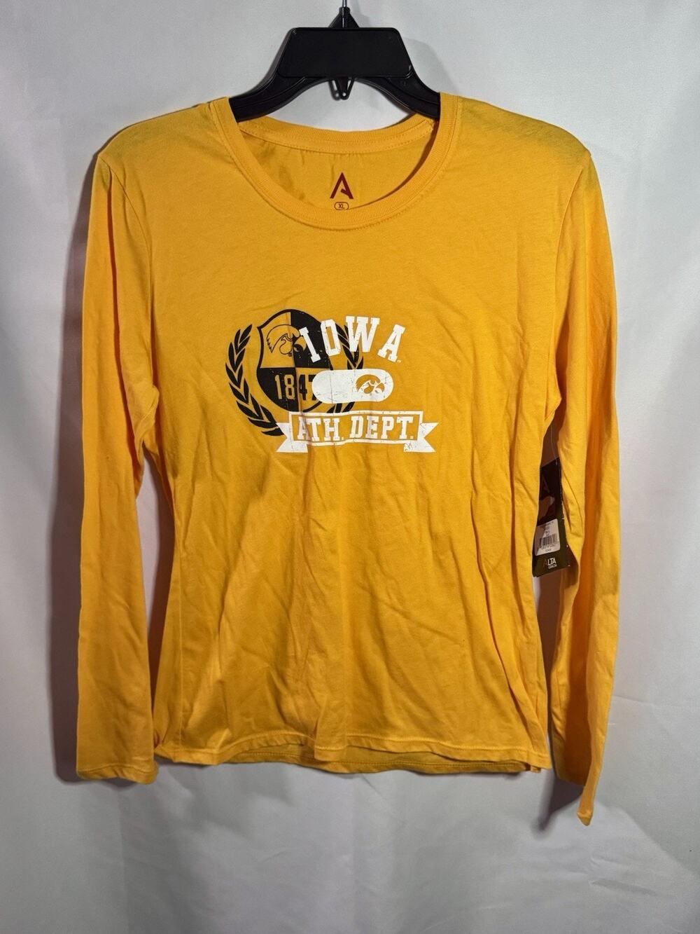 Iowa Hawkeyes T-Shirt Women's XL Long Sleeve